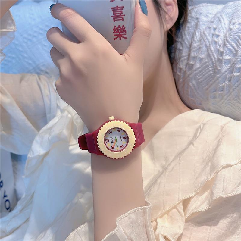 Đồng Hồ Đeo Tay Trẻ Em Màu Đỏ Trắng Chống Thấm Nước Chống Rơi Phong Cách Hàn Quốc
