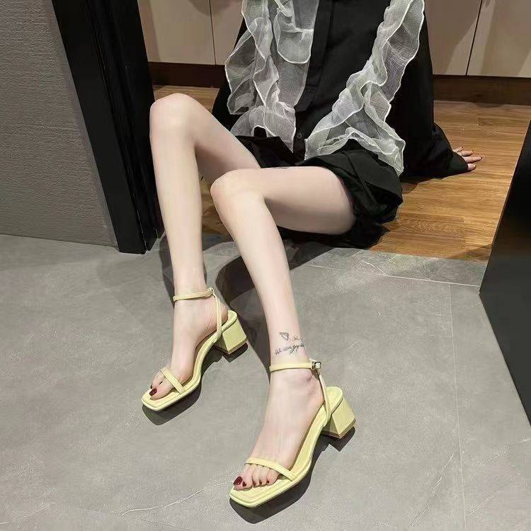 Xăng đan hở mũi quai ngang nữ gót thô