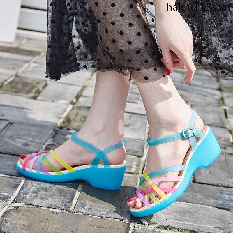 Giày Sandal Nhựa Đế Xuồng Dày Đục Lỗ Hở Ngón Thời Trang Mùa Hè Cho Nữ
