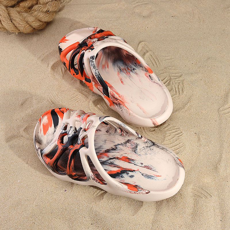 Dép Sandal Đế Dày Chống Trượt In Hình Nhện / Đầu Lâu Phiên Bản Mới Cho Nam Và Nữ