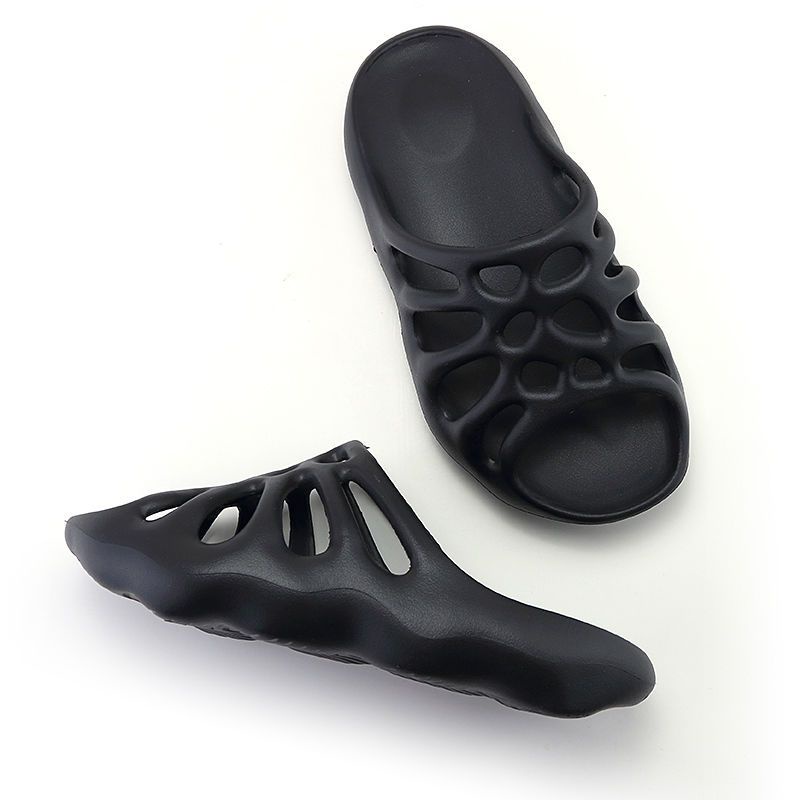 Dép Sandal Đế Dày Chống Trượt In Hình Nhện / Đầu Lâu Phiên Bản Mới Cho Nam Và Nữ