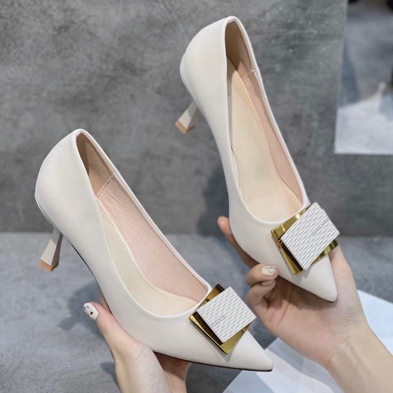 CAO GÓT MŨI NHỌN