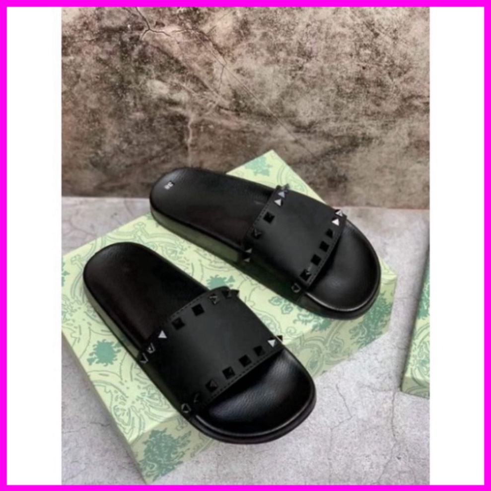 Dép Quai Ngang Nam KARL Chất Cao Su Non Mẫu Hot Tren 2023