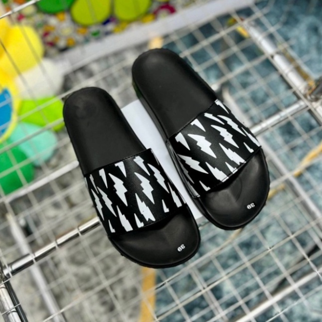 Dép lê nam quai ngang LBT da PU in chữ 7 màu phối tag đinh đen viền quai siêu rẻ đẹp DL19P