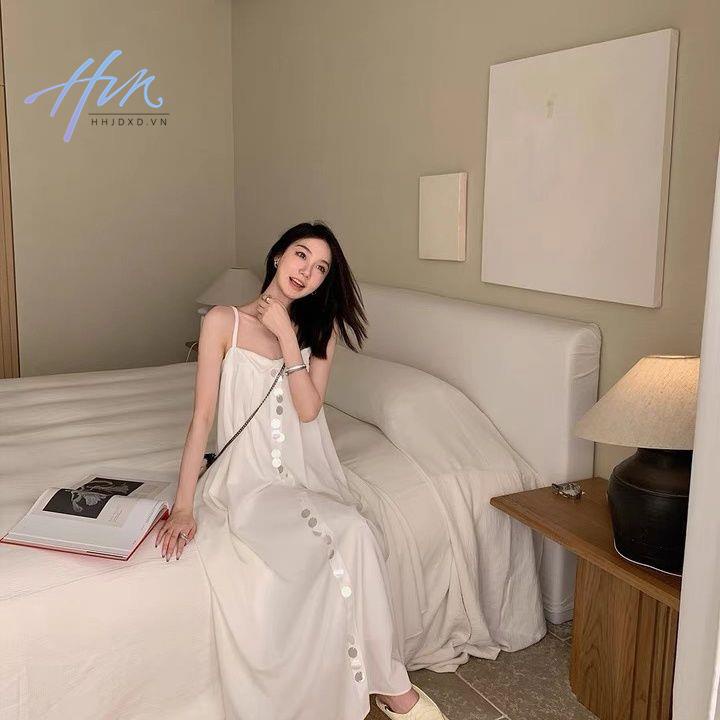 Đầm Dài Hai Dây Dáng Rộng Màu Trắng Đính Kim Sa Lấp Lánh Thời Trang Mùa Hè