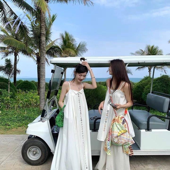 Đầm Dài Hai Dây Dáng Rộng Màu Trắng Đính Kim Sa Lấp Lánh Thời Trang Mùa Hè