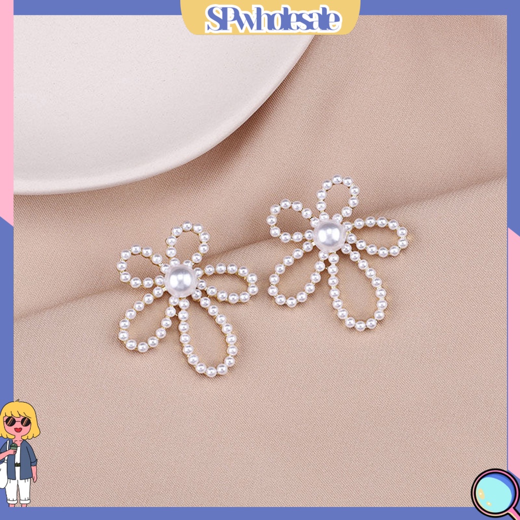 {SPwholesale} 1 Đôi Bông Tai Xỏ Lỗ Hình Hoa Đính Ngọc Trai Giả Lấp Lánh Phong Cách Cổ Điển Dành Cho Nữ