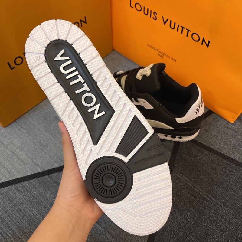 GIÀY LV #54 BLACK WHITE 2023 LAI AU SC