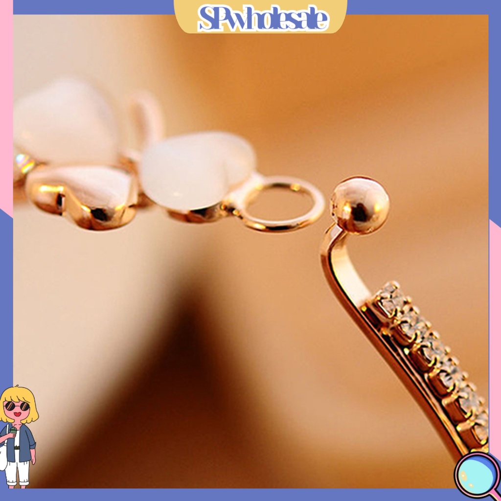 SPwholesale| Vòng tay mạ vàng đính đá opal giả hình cỏ 3 lá cho nữ