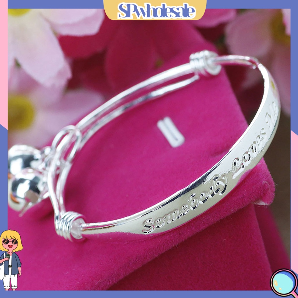 Set 2 vòng tay mạ bạc có gắn chuông xinh xắn cho bé
