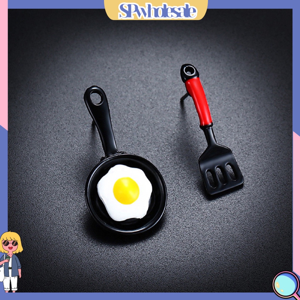 {SPwholesale} Đôi bông tai vui nhộn hình chảo chiên trứng và dụng cụ xào nấu