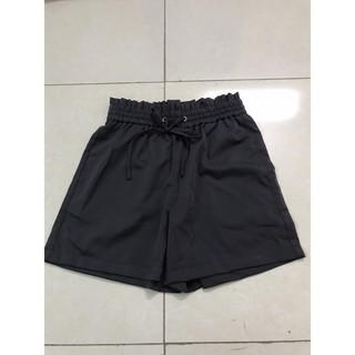 Quần short vải ko nhăn