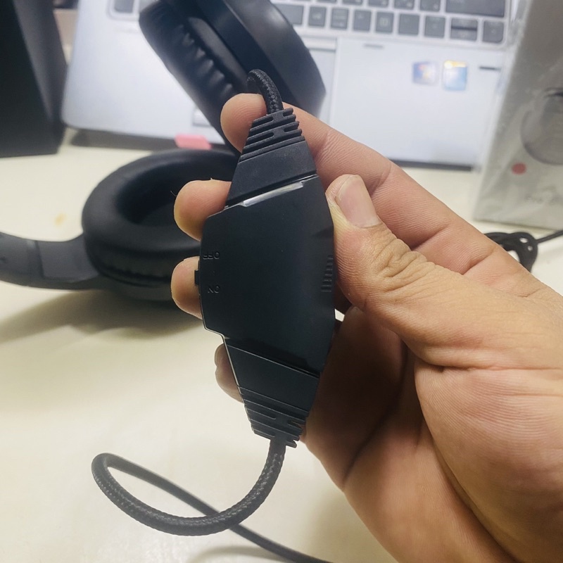 Tai nghe chụp tai gaming headphone có dây chính hãng VSP Gaming GH-X1 Led