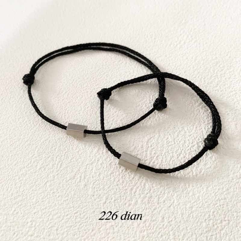 Vòng tay, vòng chân nam nữ hình trụ