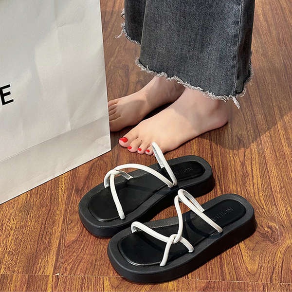 Dép lê thời trang nữ mùa hè mặc bên ngoài 2023