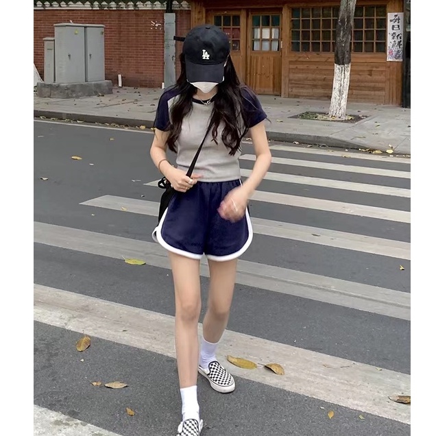 HUANG YOYO Áo Thun Ngắn Tay Ôm Dáng Thời Trang Retro Mỹ Cho Nữ