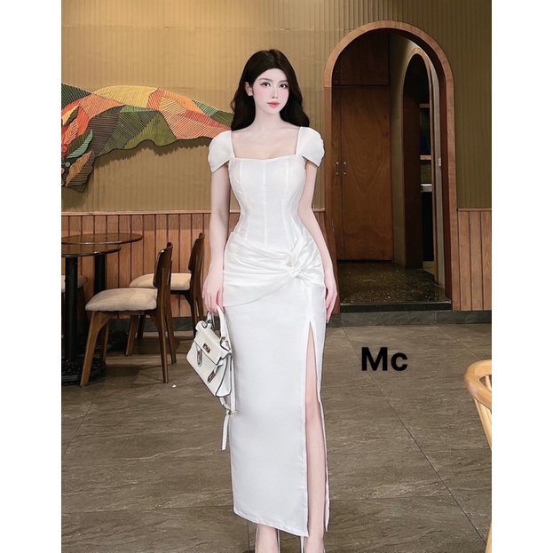 Đầm Tafta Body Cổ Vuông Xẻ Tà