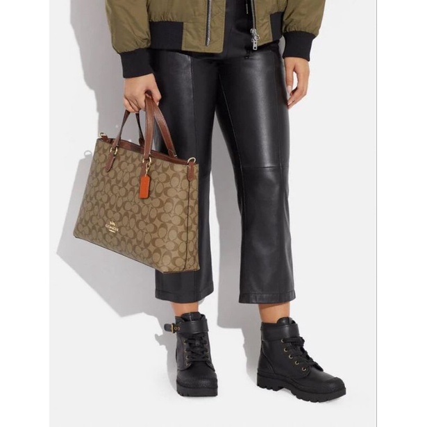 TÚI COACH TOTE Logan Carryall In Signature Canvas