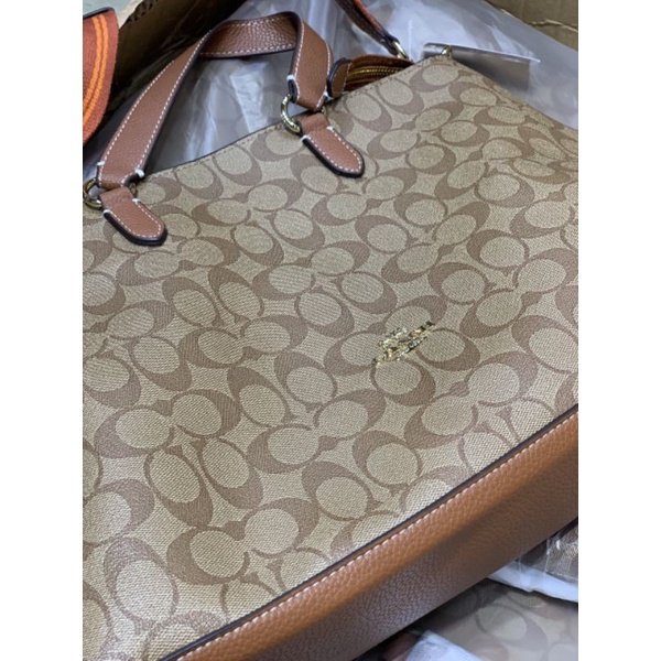 TÚI COACH TOTE Logan Carryall In Signature Canvas