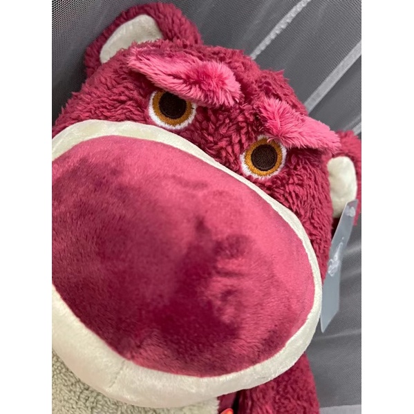 Gấu Dâu Lotso Ngồi ,Thơm Mùi Dâu, Có Mộc Chân