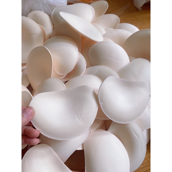 Mút độn nâng ngực