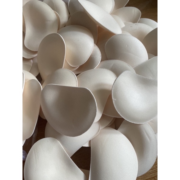 Mút độn nâng ngực