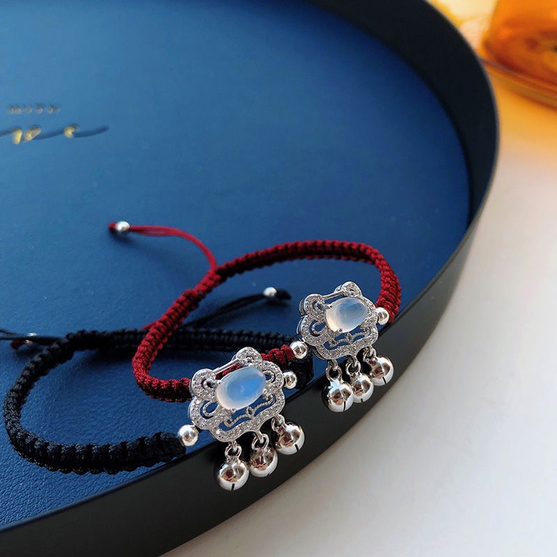 Lắc Chân Bện Dây Đính Đá Mặt Trăng Màu Đen Và Đỏ An Toàn Cho Người Nổi Tiếng