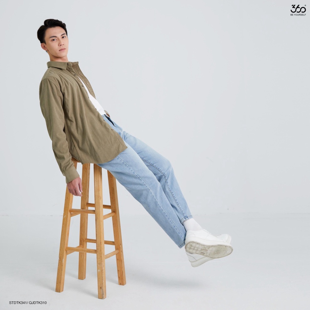 Quần Jean Nam Dáng Tapered Màu Xanh Denim Thương Hiệu - QJDTK310