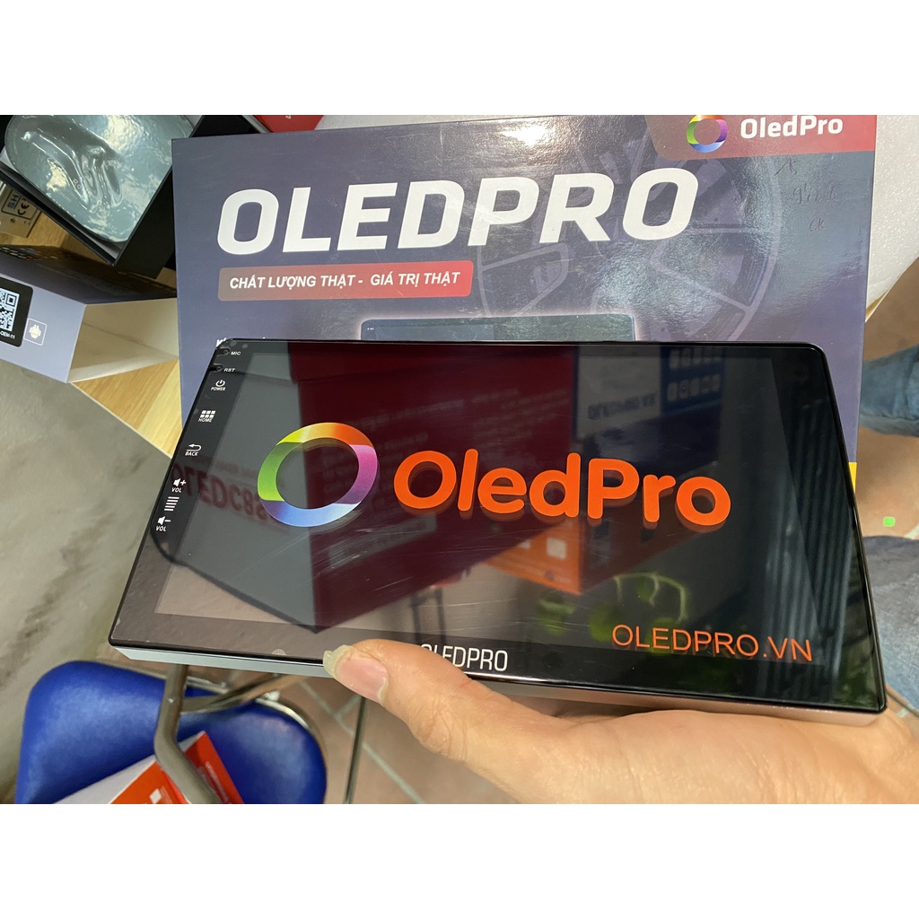 Combo màn hình lắp sim 4G OLEDPRO A5 kèm mặt dưỡng dây nguồn zin theo xe HUYNDAI AVANTE