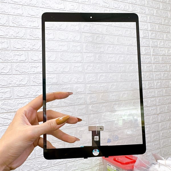 Cảm ứng máy Pro 10.5 2019 / máy Pro 10.5 2017 hàng như hình.