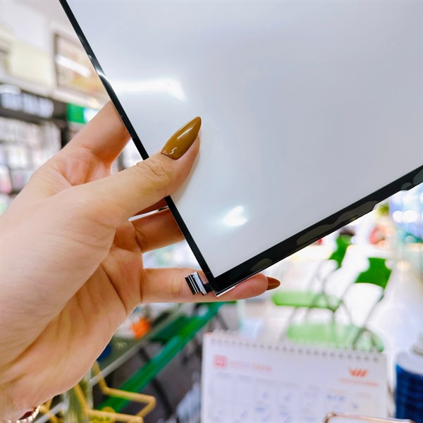 Phản quang máy Pro 10.5 2019 / máy Pro 10.5 2017 hàng như hình.