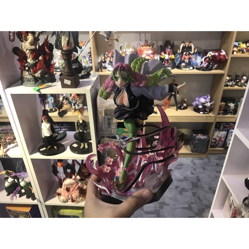 Mô hình luyến trụ trạng thái 22cm nặng 800 gram - Có Vỏ Hộp màu