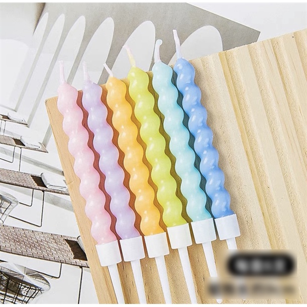 Set vỉ nến 6 que sắc màu xoắn loại mới (dáng ngắn)