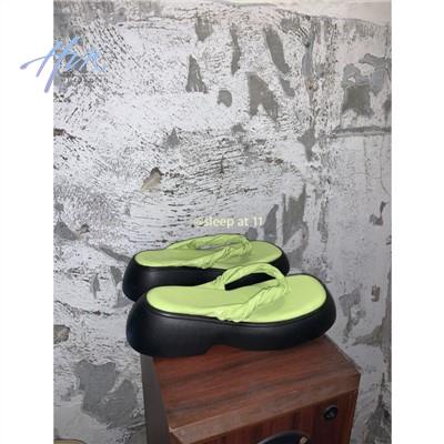 Sandal Hở Ngón Màu Trơn Đế Xuồng 11 Kiểu Dáng Mùa Hè Dễ Phối Đồ