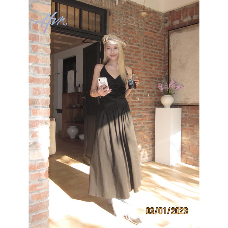 Đầm Dài Dáng Chữ A Màu Trắng Thiết Kế Cổ Yếm Thời Trang Mùa Hè Phong Cách Mới Cho Nữ