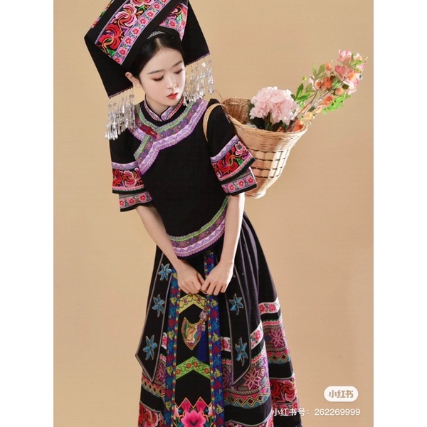 Trang phục dân tộc vân nam trung quốc ( sẵn )