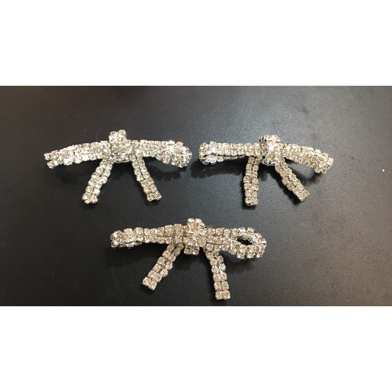 Nơ kết dây đá pha lê