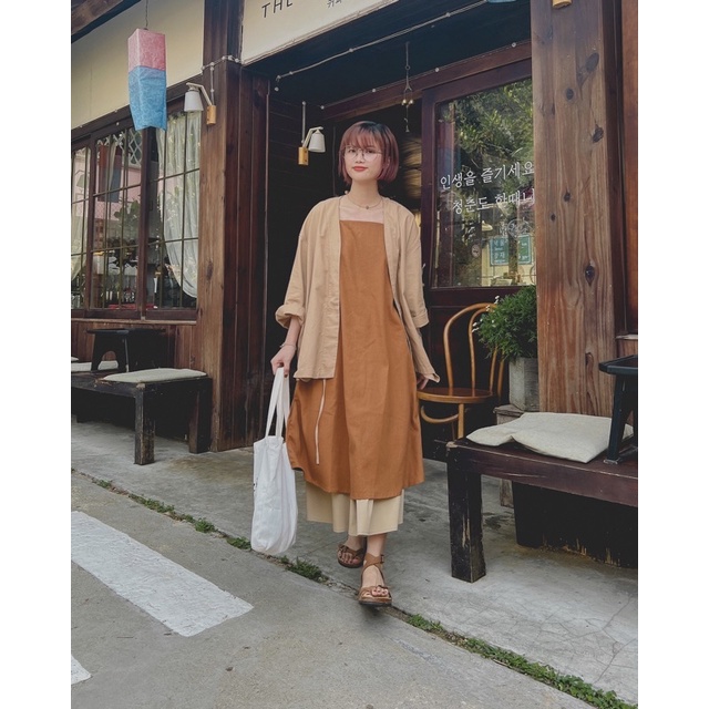 Váy cổ vuông Yuhi các màu