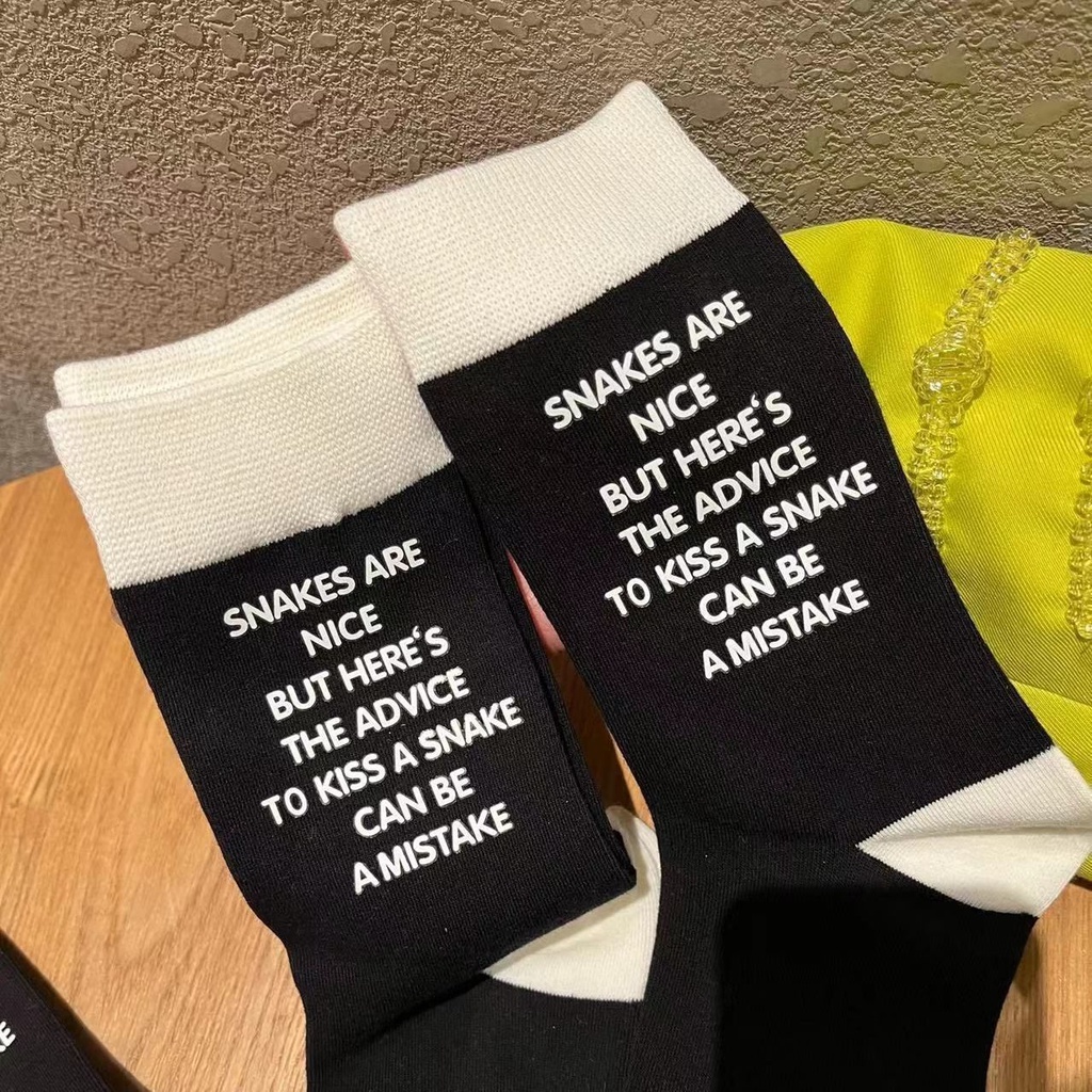 Hàng Bán Chạy Niche Tất Thể Thao Ống Lửng Màu Trắng Đen Phong Cách Hàn Quốc