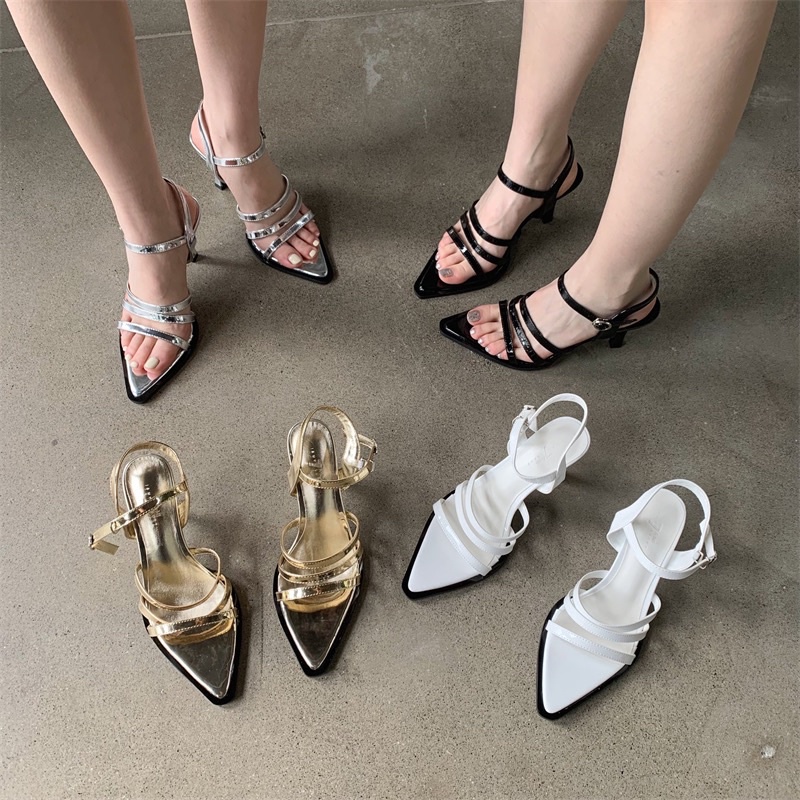 Giày cao gót ba quai mảnh ngang