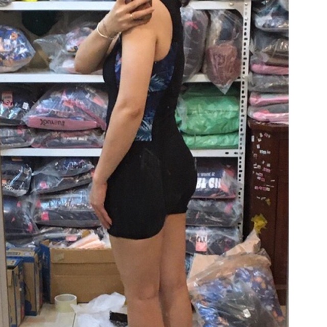 Hình thật- Đồ bơi liền thân không tay quần đùi phối eo màu xanh