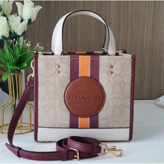 Túi Coach tote 22 sẵn sale nhiều mẫu