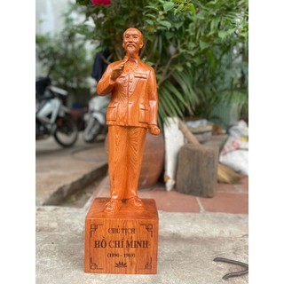 Tượng Bác Hồ Chí Minh gỗ hương cao 50cm