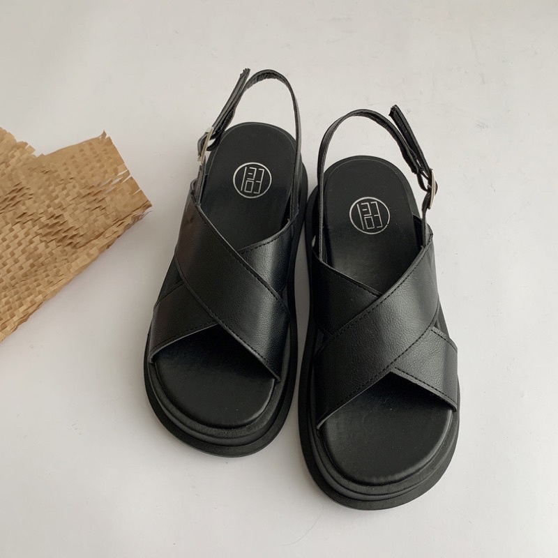Sandal Quai Chéo Đế Cao 4cm Phong Cách Hàn Quốc M71