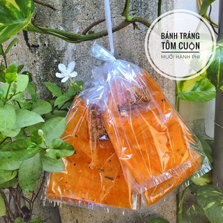 Bánh tráng tôm cuộn muối hành phi