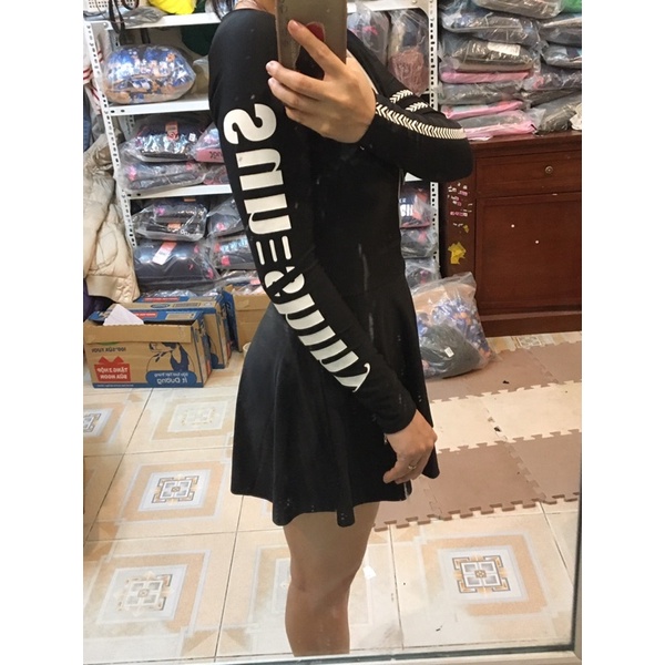 Hình thật- Bikini liền váy, tay dài trẻ trung năng động