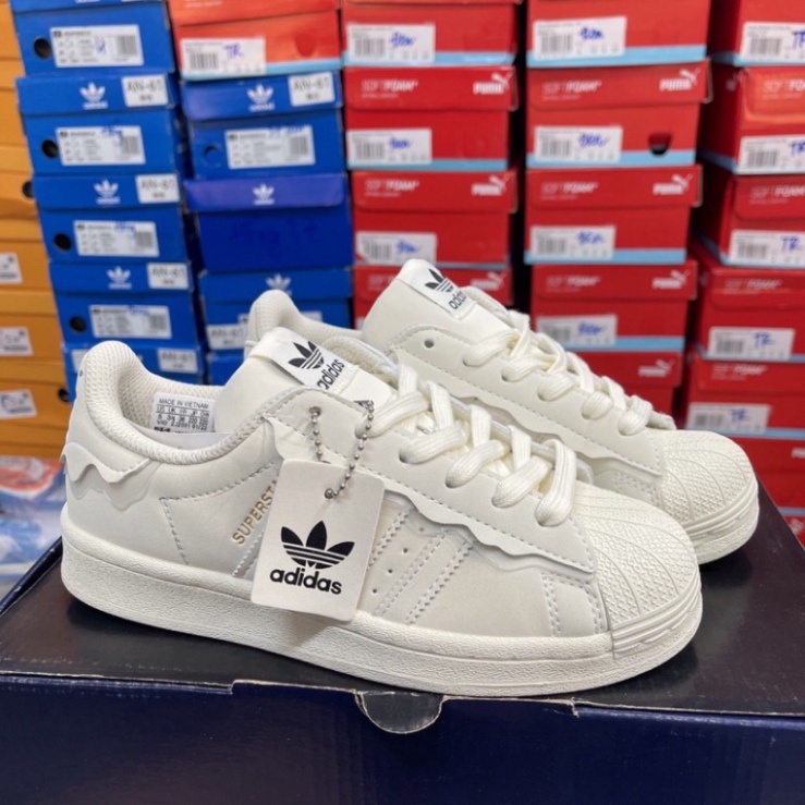 Giày thể thao adidas superstar mũi sò kem bản đẹp nhất dây kem full box - bill giấy gói . .