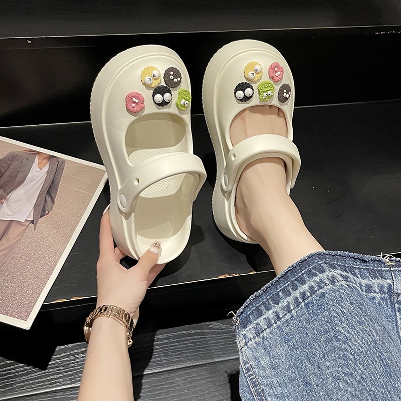 Dép Sandal Đục Lỗ Đế Dày Hở Ngón Mùa Hè 2023 Họa Tiết Trái Tim Hoạt Hình Có Thể Che Nửa Chân Cho Nữ