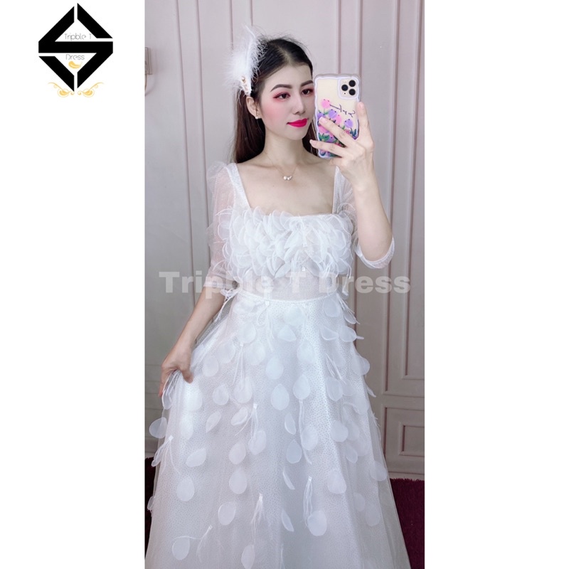Đầm xoè mặc cưới nhẹ nhàng TRIPBLE T DRESS kết cánh hoa rơi - size S/M/L