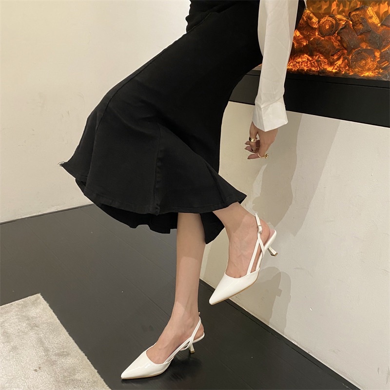 Giày cao gót mũi nhọn basic